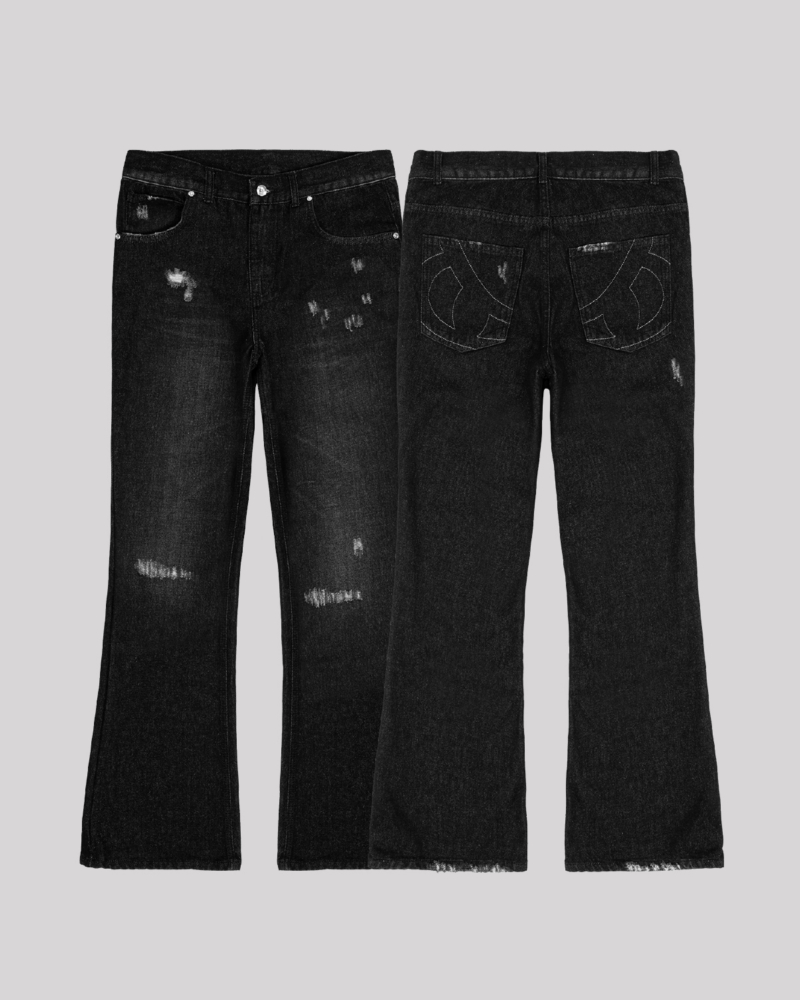 DISTRESSED BOOTCUT DENIM JEANS [BLACK]